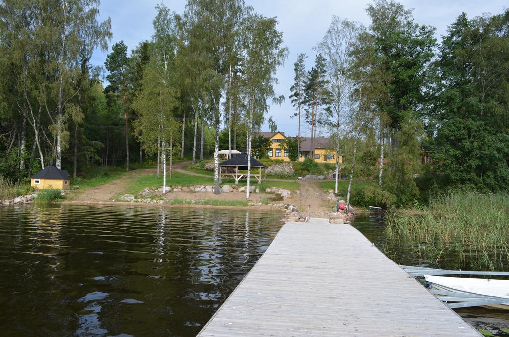 Lakehouse Saimaa B&B Taipalsaari Esterno foto