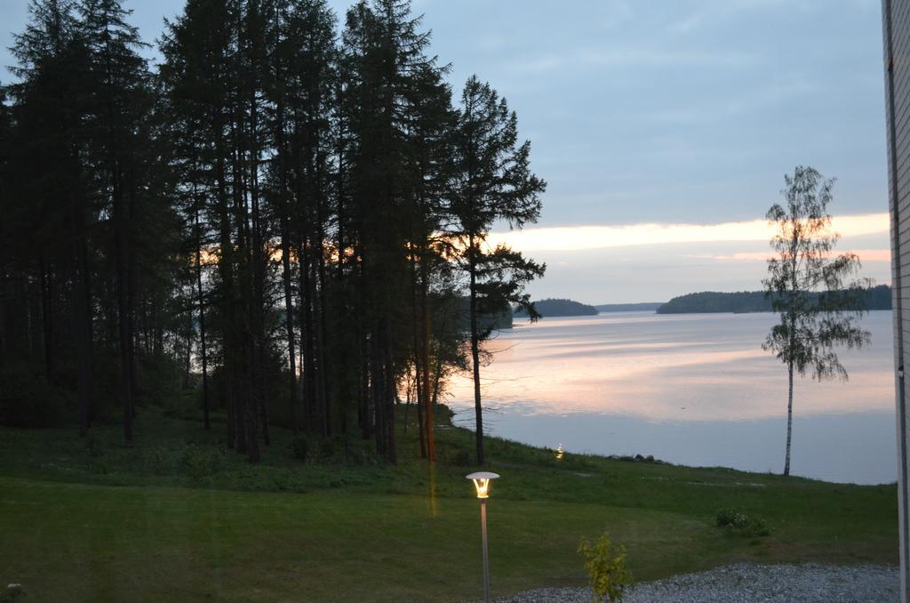 Lakehouse Saimaa B&B Taipalsaari Esterno foto